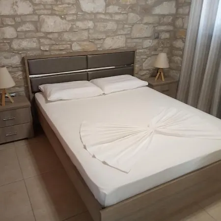 Apartamento Takis Guesthouse- Laoura-hermoupolis Hermópolis