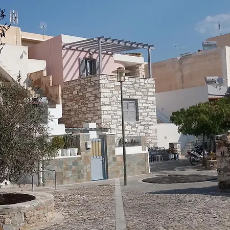 דירה Takis Guesthouse- Laoura-hermoupolis *