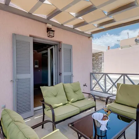 아파트 Takis Guesthouse- Laoura-hermoupolis *