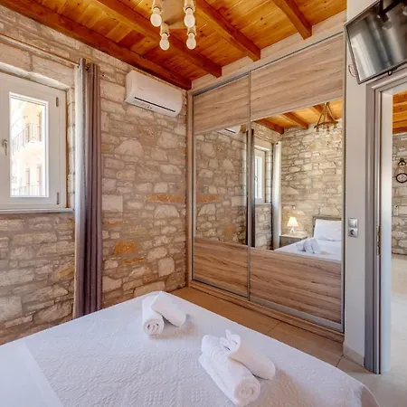 Takis Guesthouse- Laoura-hermoupolis Ermoupoli